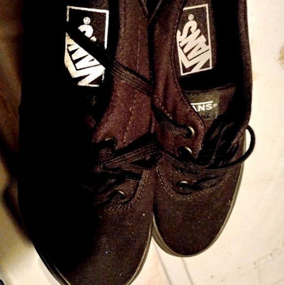 Vans NWOT womens size 5 - Picture 5 of 5